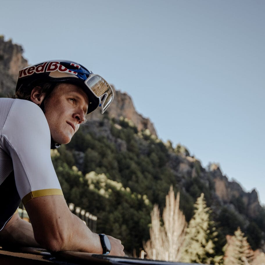Kristian Blummenfelt in Red Bull cycling helmet