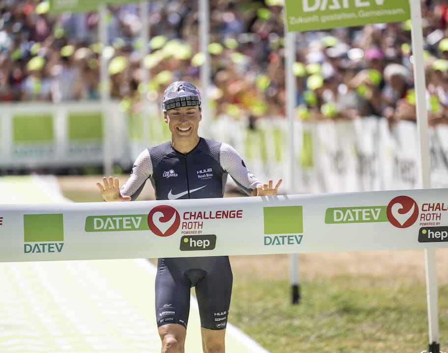 DATEV Challenge Roth 2022 - Anne Haug finish line