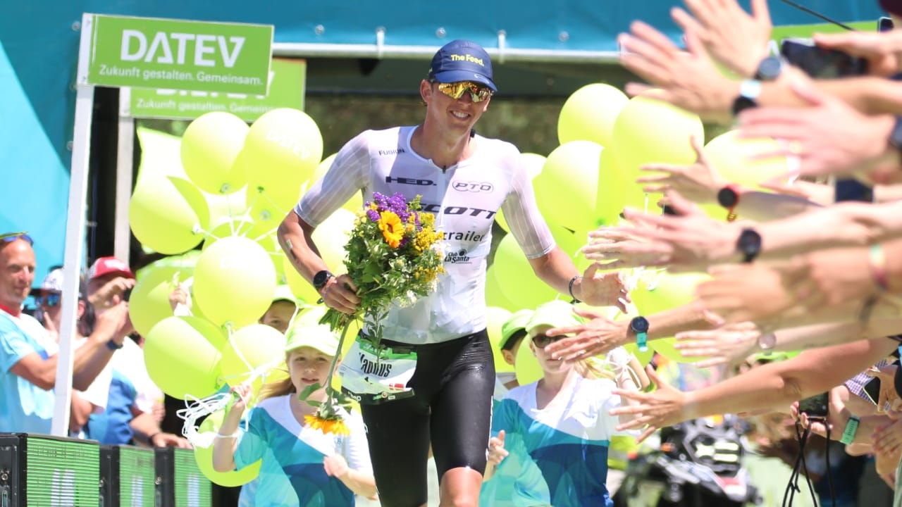 Magnus Ditlev celebrates his 2023 Challenge Roth win