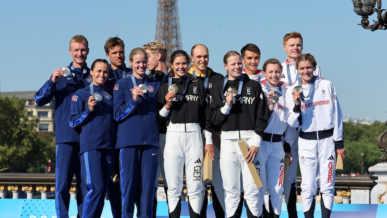 Mixed Relay Paris Olympics podium 2024 Germany United States Team GB photo credit World Triathlon