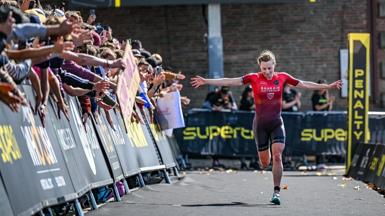 Georgia Taylor Brown crowd applause Toulouse 2024 photo credit supertri