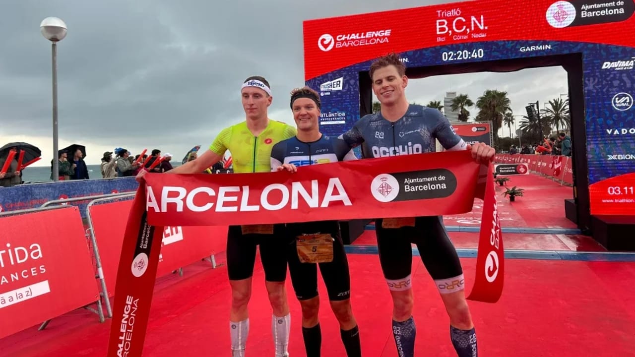 Wayaffe Bortolamdi Hutchens men podium Challenge Barcelona 2024 photo credit Challenge Family