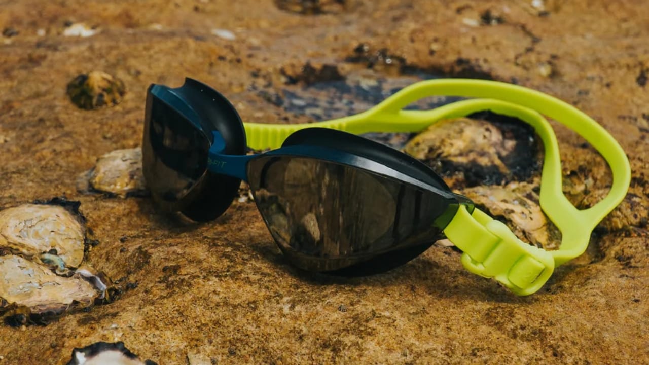 TRI-FIT Volt swimming goggles