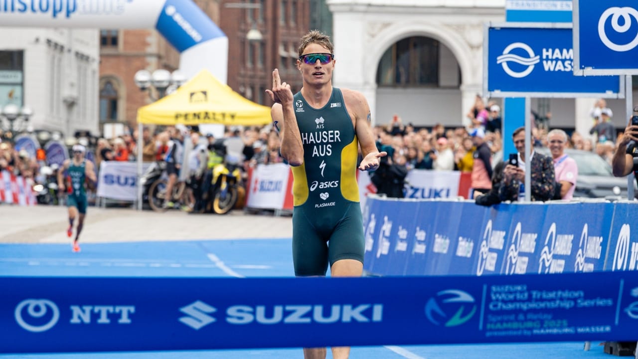 Matt Hauser repeat win WTCS Hamburg 2025