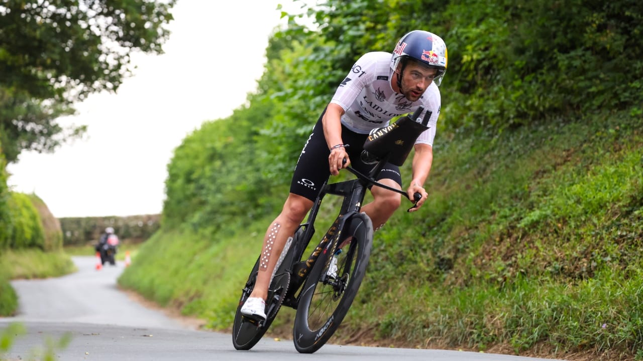 Sam Laidlow bike IRONMAN Leeds 2025