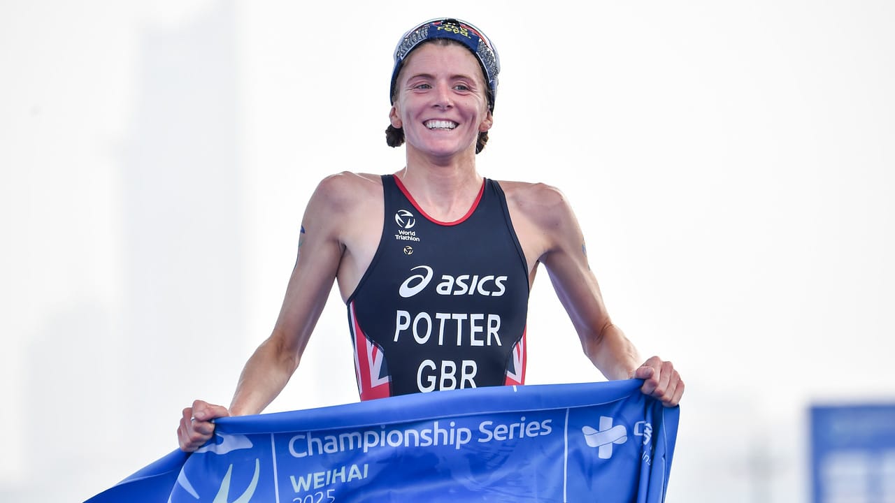 Beth Potter wins WTCS Weihai 2025