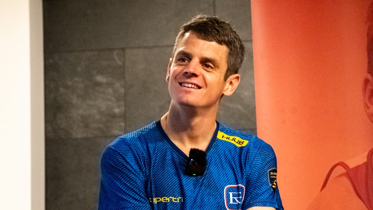 Jonny Brownlee smiles Jersey Supertri activation