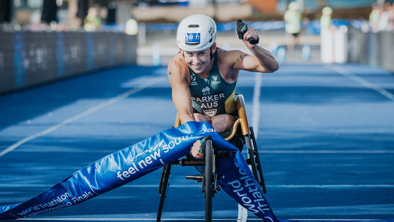 Lauren Parker wins PTWC World Para Triathlon Championships Wollongong 2025
