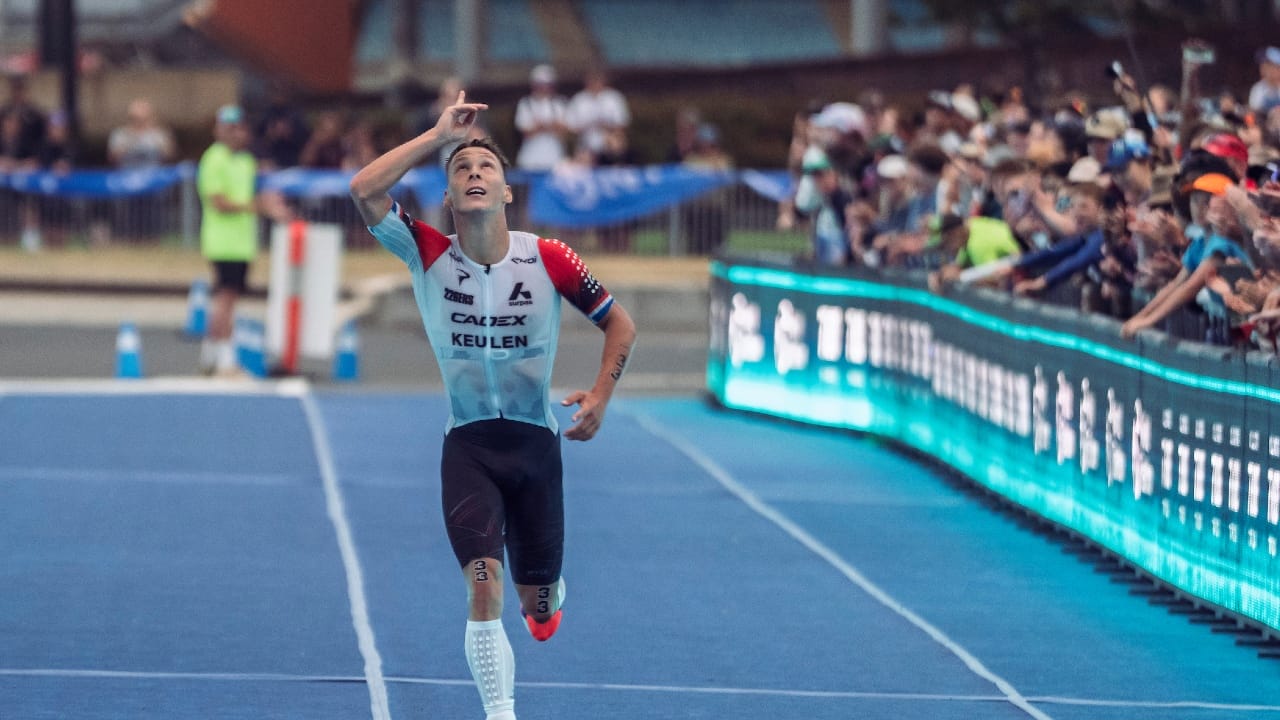 Youri Keulen Wollongong T100 2025 finish line